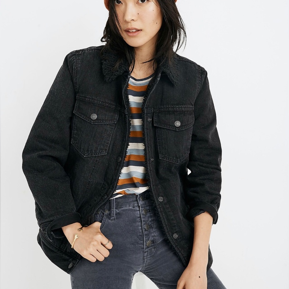 Madewell “The Oversized Jean Jacket in Gallagher Black: Sherpa Edition” Size: M